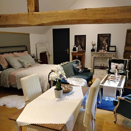 Au Petit Bonheur De Seraphine Saint-Aubin  Екстериор снимка